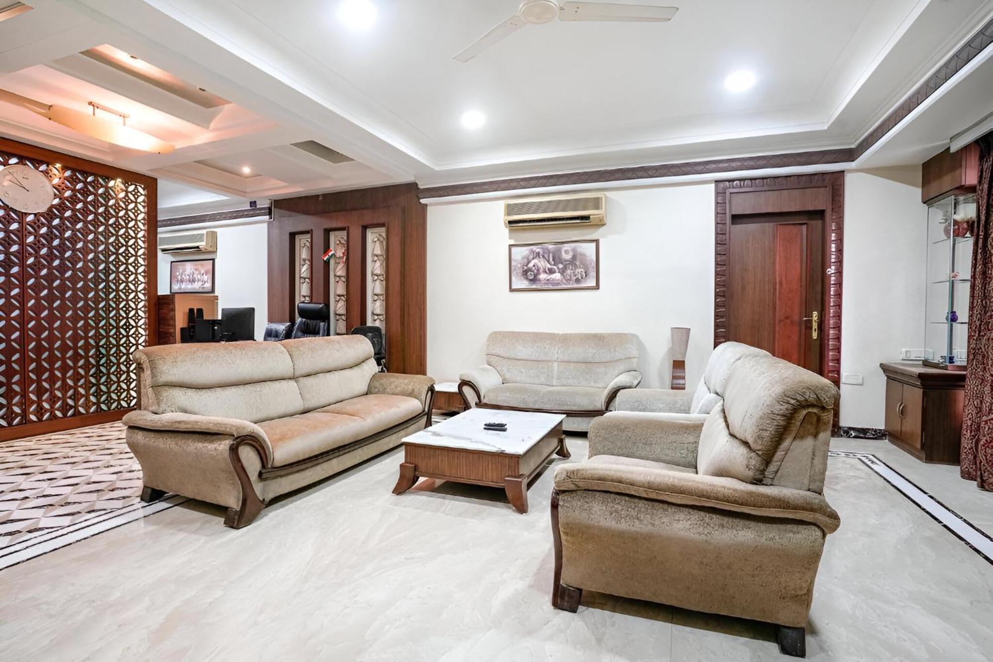 Retreats At Welcome Nr International Airport Apartament