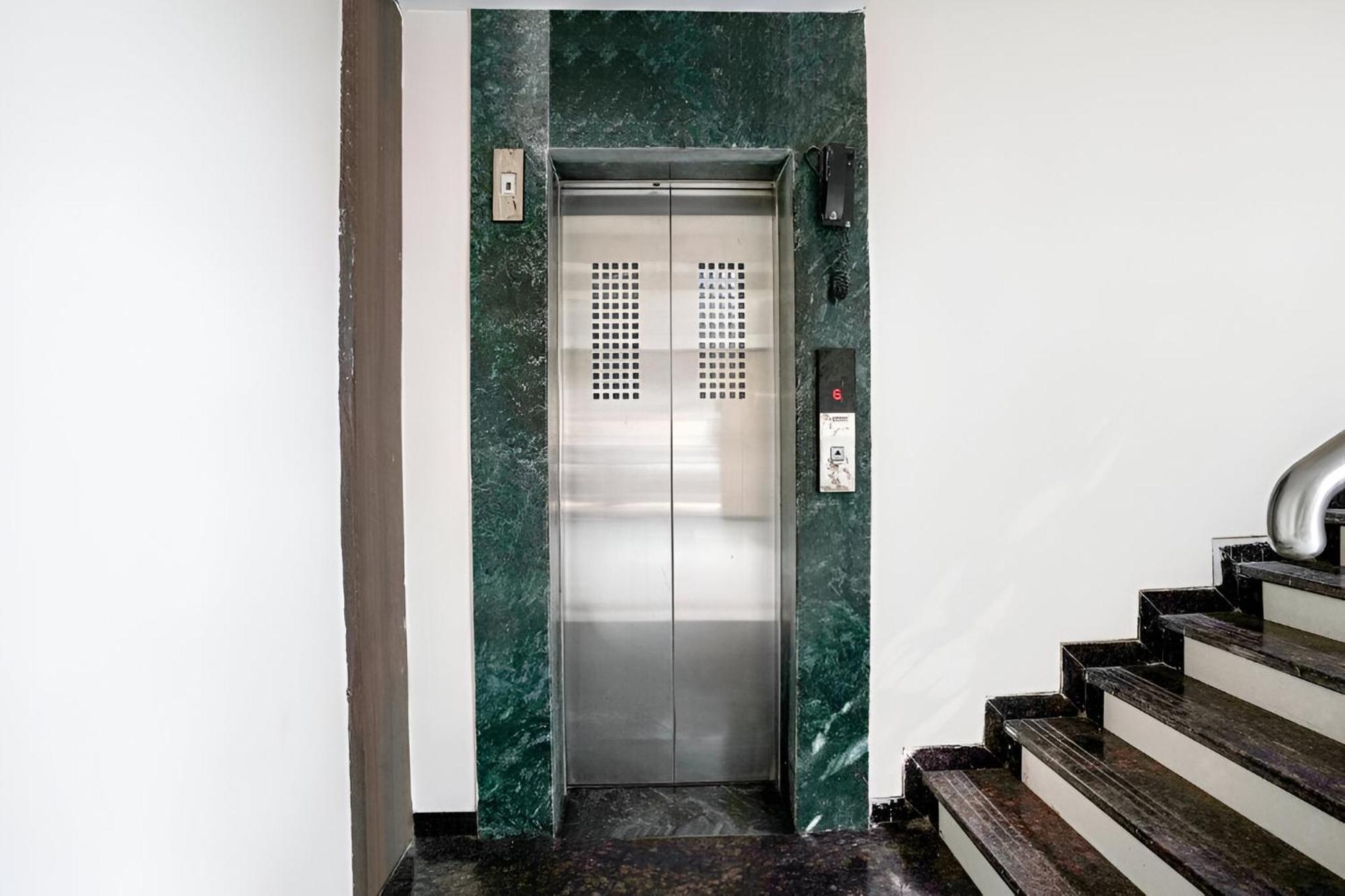 Retreats At Welcome Nr International Airport Apartament